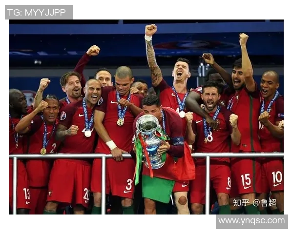 从零起步到巅峰:全面解析排球团队协作的技巧与策略